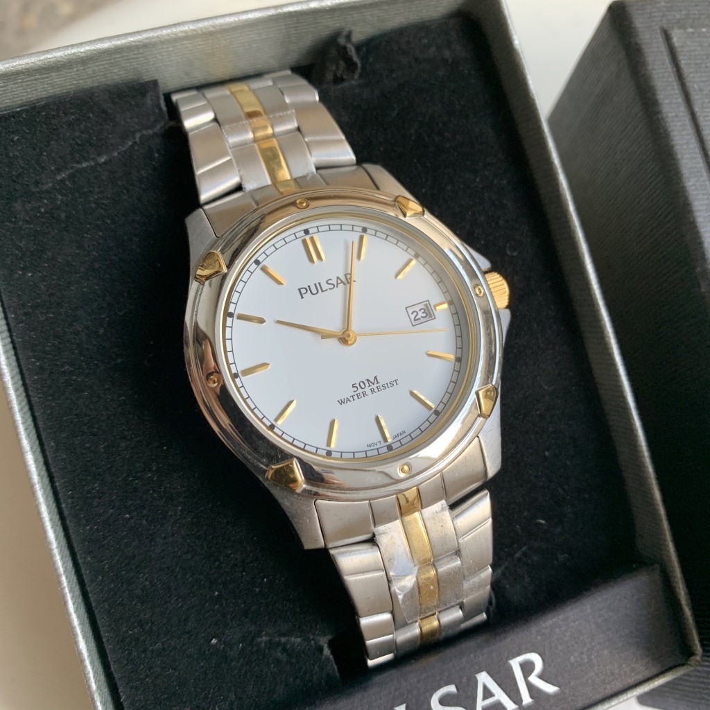 seiko pulsar watch