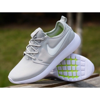 nike roshe run two