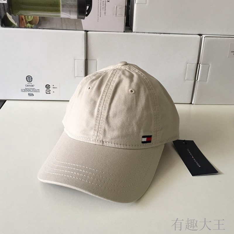 tommy hilfiger cap beige