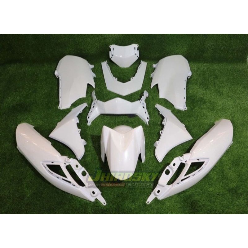nmax v2 fairings