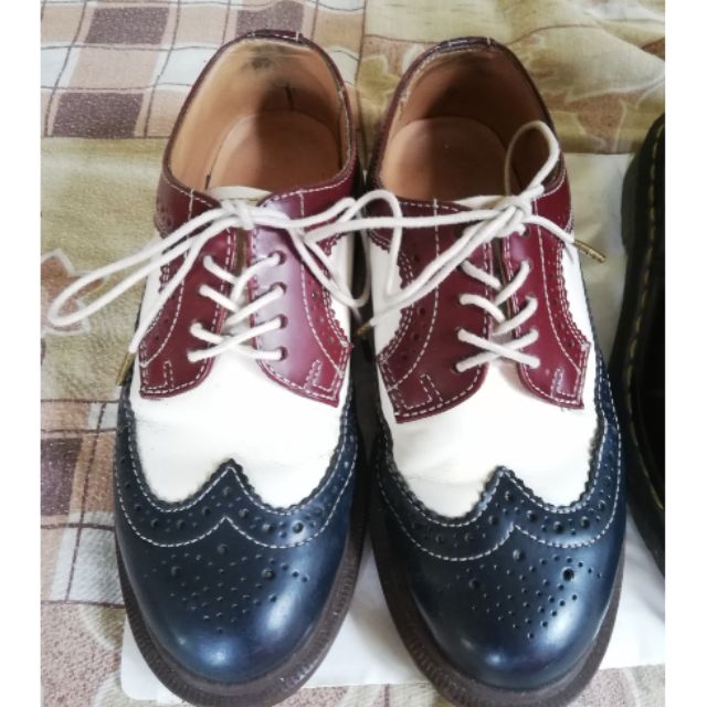 dr martens 1461 beams