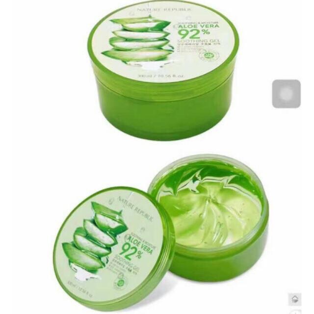 Mineshop NATURE REPUBLIC ALOEVERA 92% 300ml with letters on back