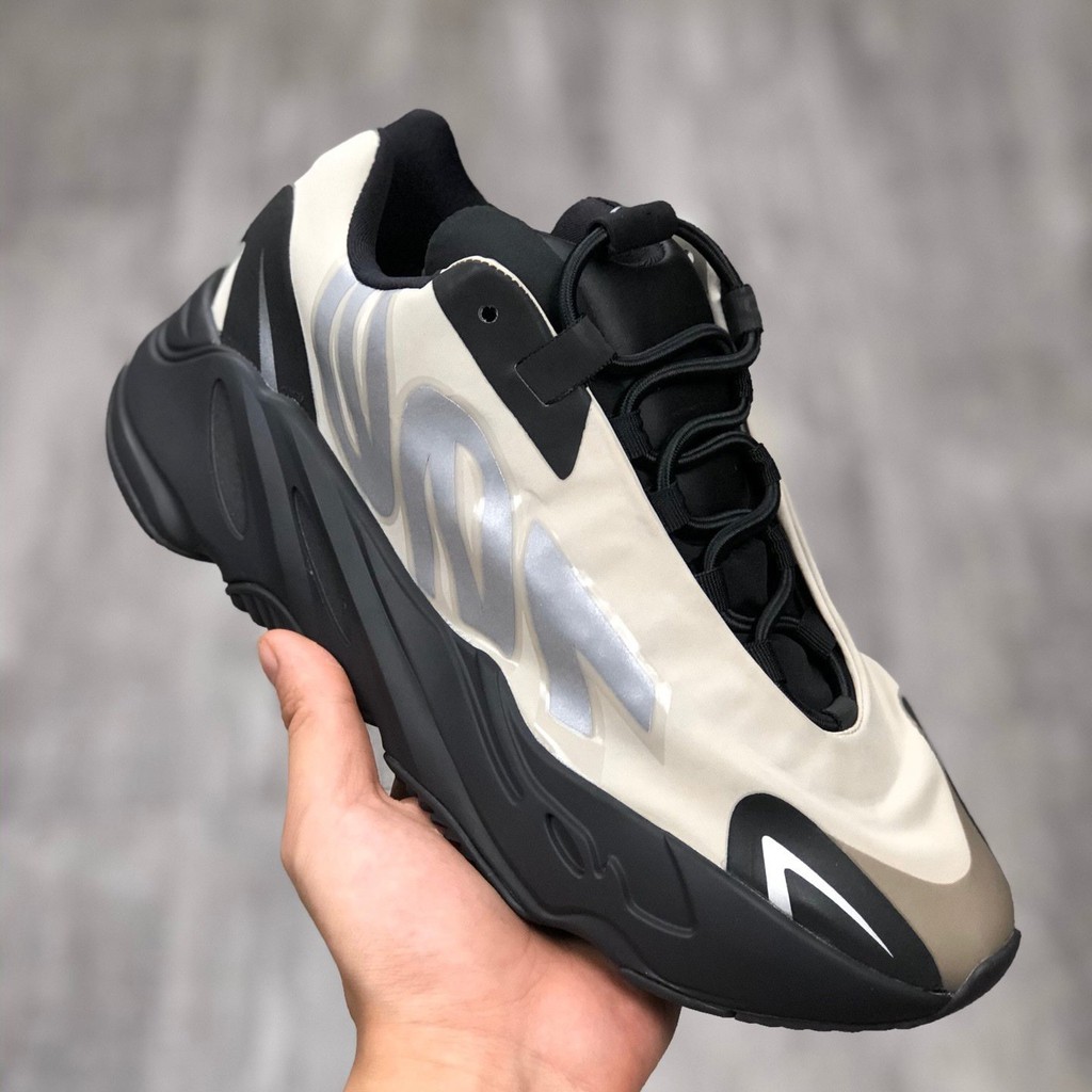 yeezy boost 700 womens 7