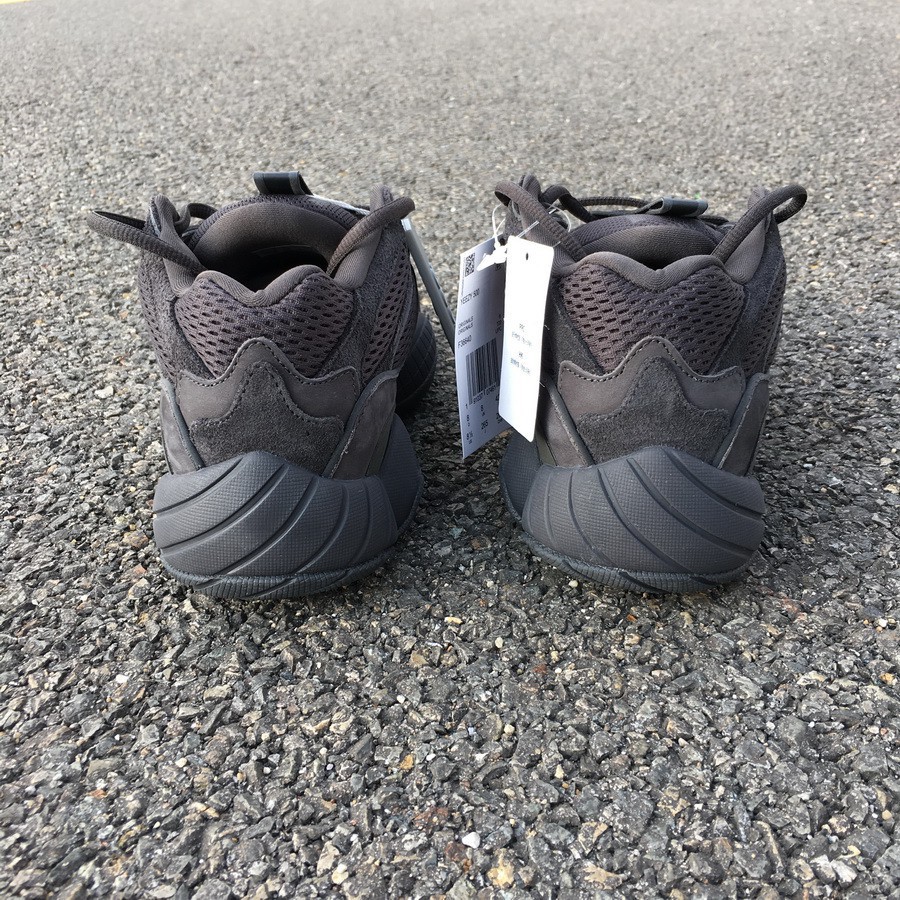 yeezy rat black