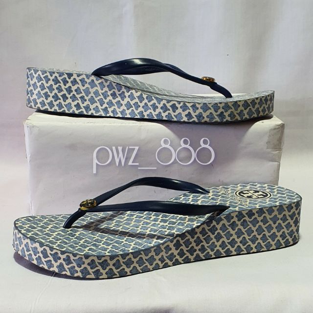 tory burch rubber flip flops
