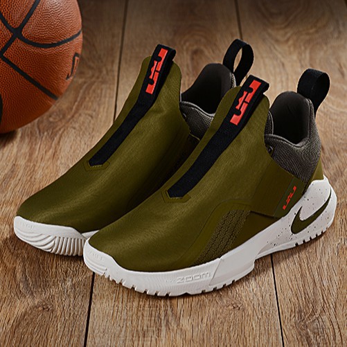 nike moss green shoes