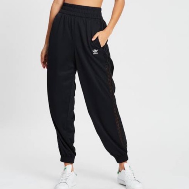 baggy adidas joggers