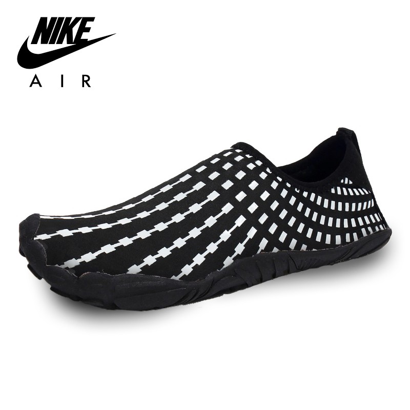 Emociónate castigo En la actualidad Nike Cycling Shoes Five Fingers Unisex Water Amphibious Rubber Beach Aqua  Women&Men Shoes | Shopee Philippines