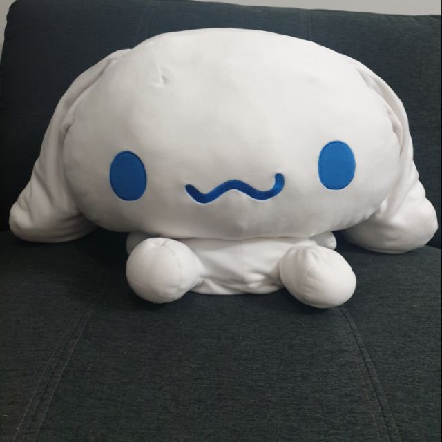 big cinnamoroll plush