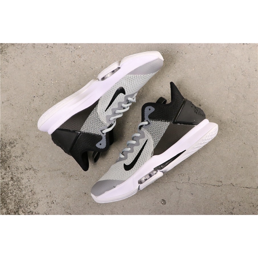 lebron james casual shoes