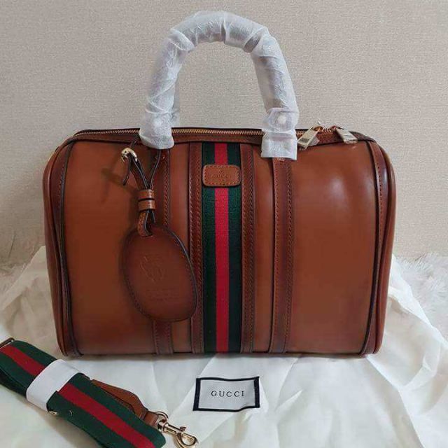 gucci vintage leather bag