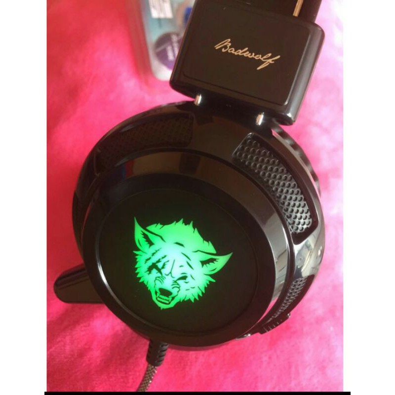badwolf headset with led