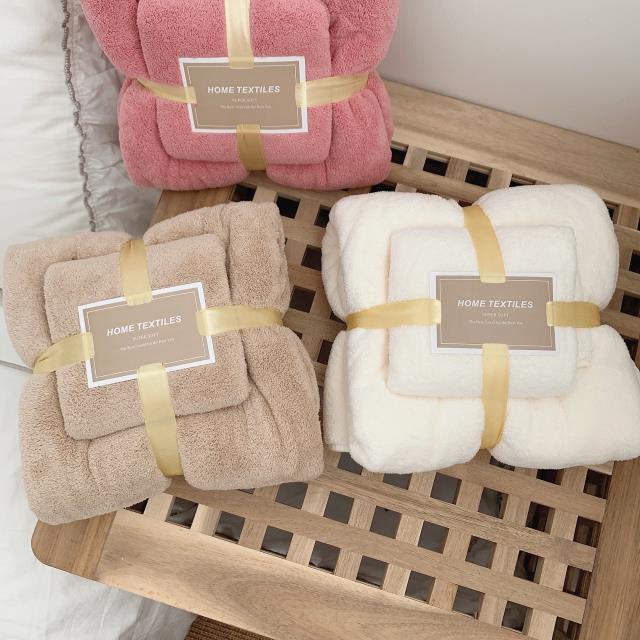 Combo of 2 Large Snow Fur Bath Towels, Super Absorbent, Thick, Soft and Smooth