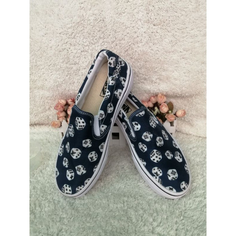 vans dice shoes