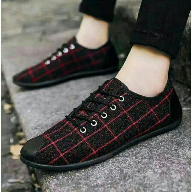 8s casual trainers
