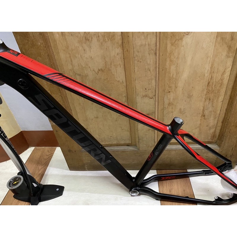 saturn mtb frame