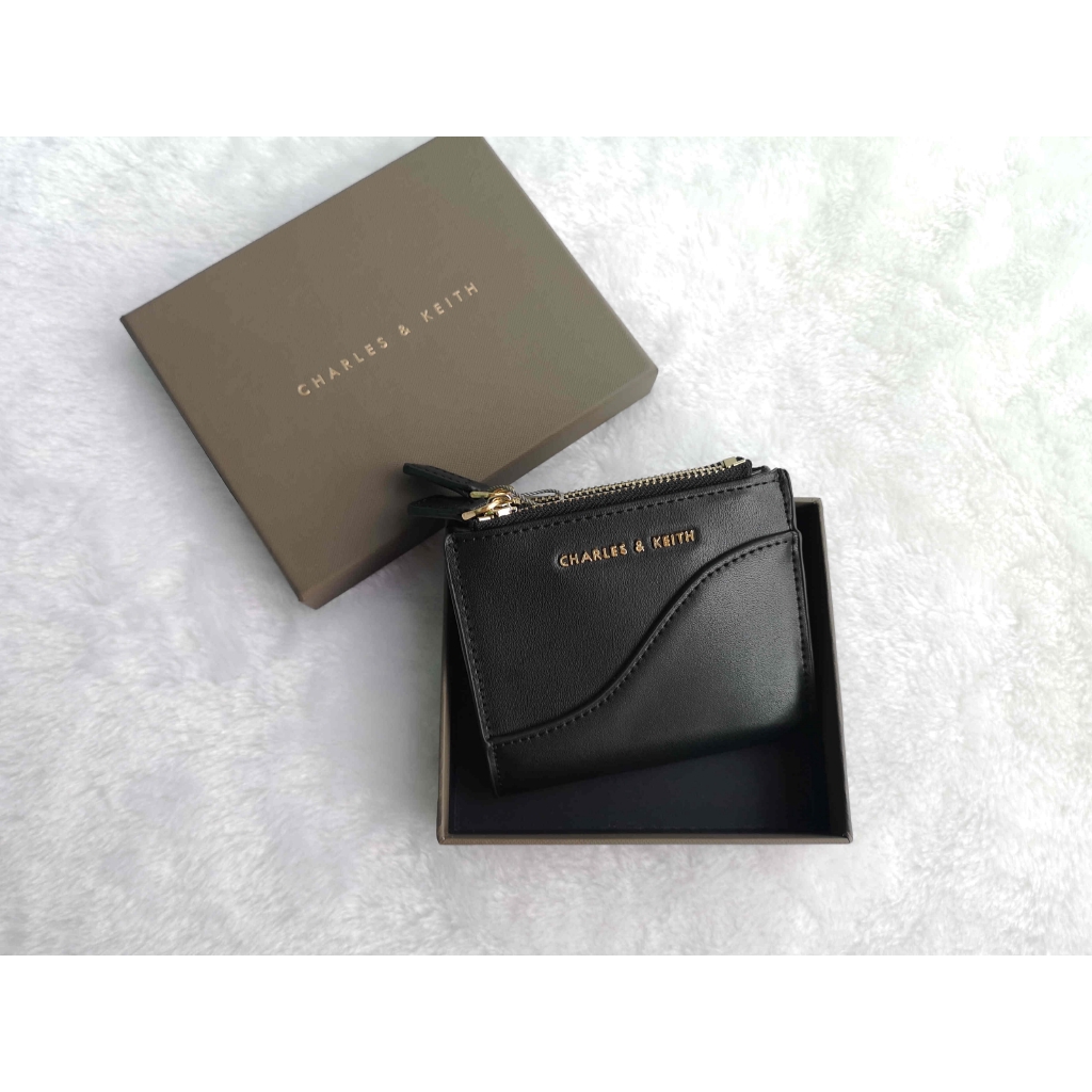 charles and keith wallet for men