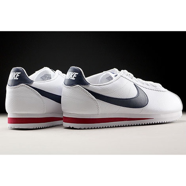 nike cortez size 7.5