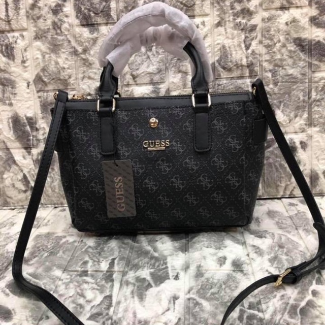 guess bags cy