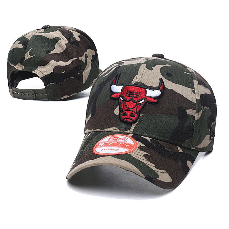 green baseball cap