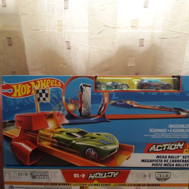hot wheels action track builder