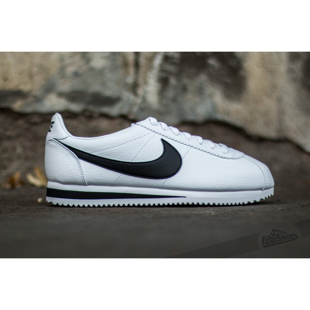 nike cortez mens white black