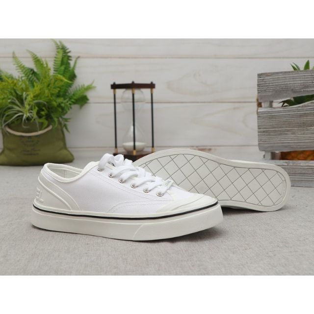 white canvas sneakers