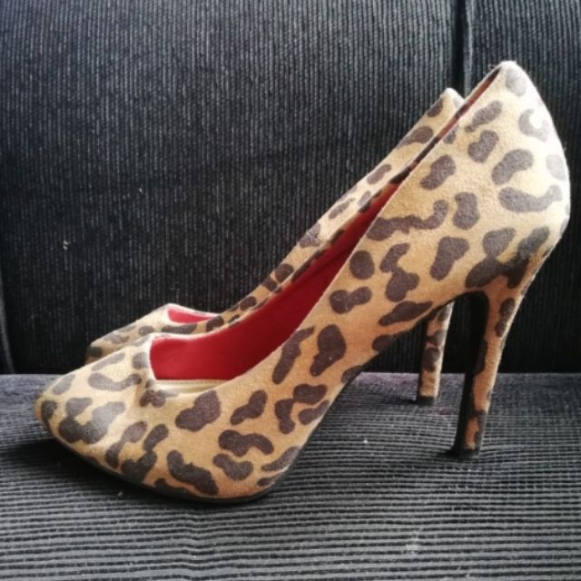 heels di payless