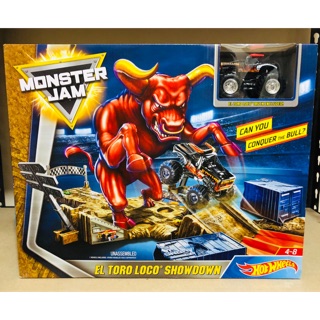 hot wheels monster jam el toro loco showdown playset