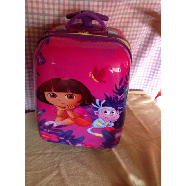 dora suitcase on wheels