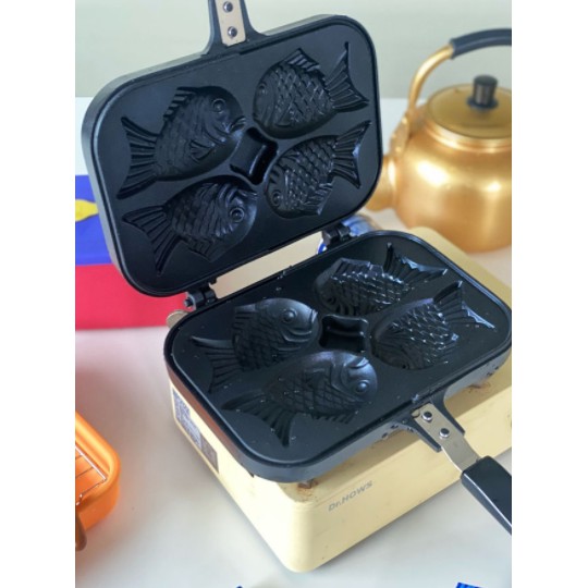 LrMY [Made in Korea] Fish Shape Waffle maker grill Pan Korean