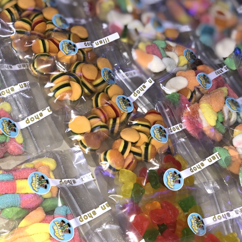 Gummy Candy in a Pouch 80x150 "Gummy Bears, Gummy Burger, Assorted Etc