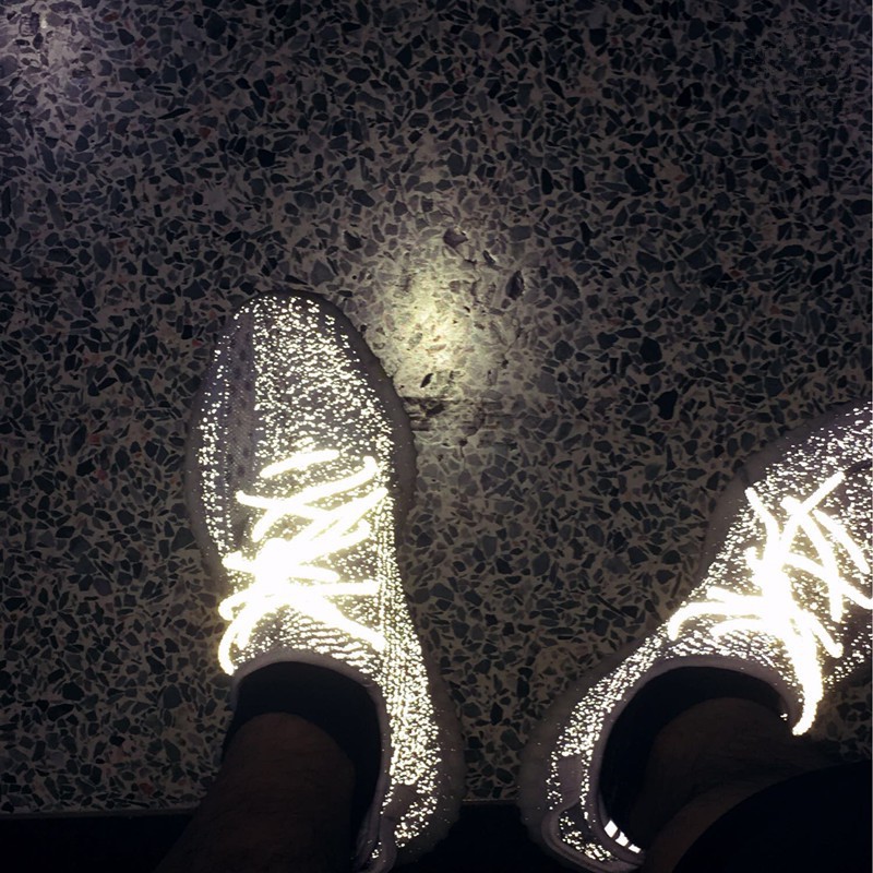 yeezy night light