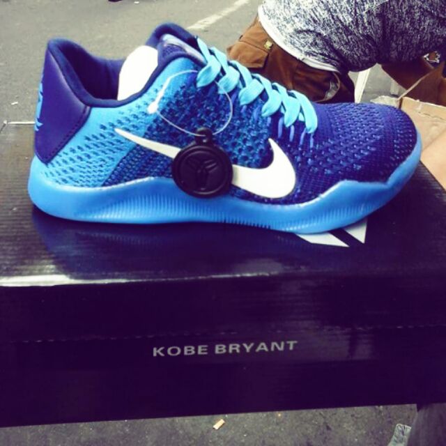 kobe bryant shoes blue