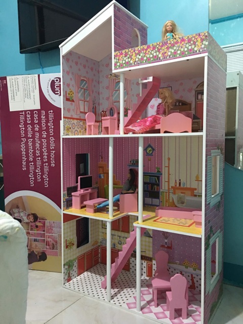 plum dolls house