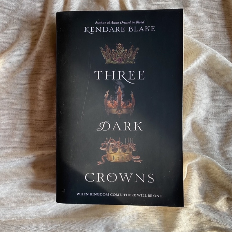 Three Dark Crowns by Kendare Blake (Young Adult YA book) | Shopee ...