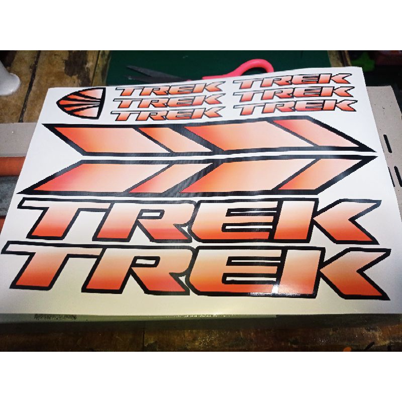 trek frame logo