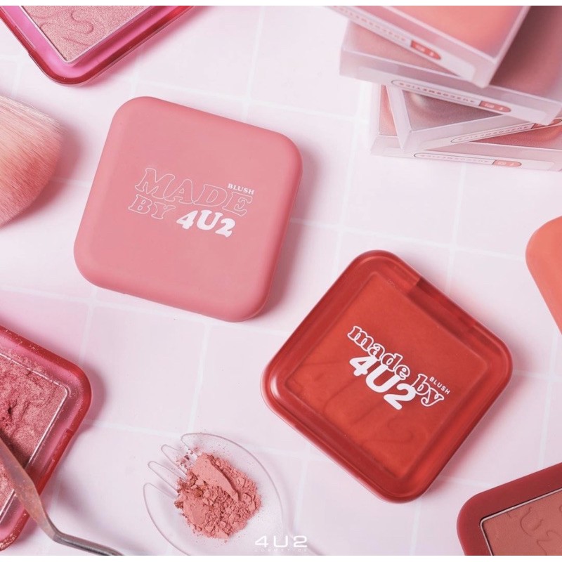 4u2 MATTE / SHIMMER BLUSH ON MADE BY 4U2 MATTE BLUSH SHIMMER texture