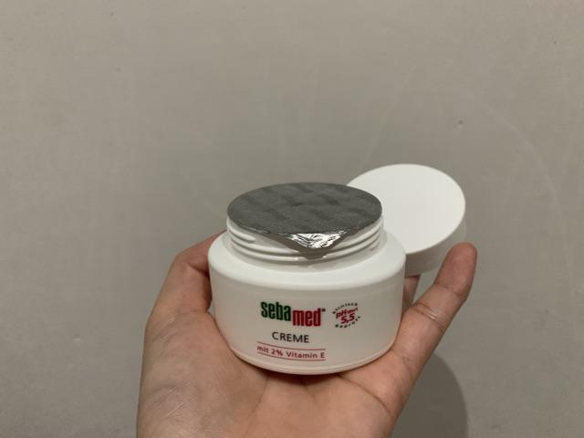 sebamed creme 2 vitamin e