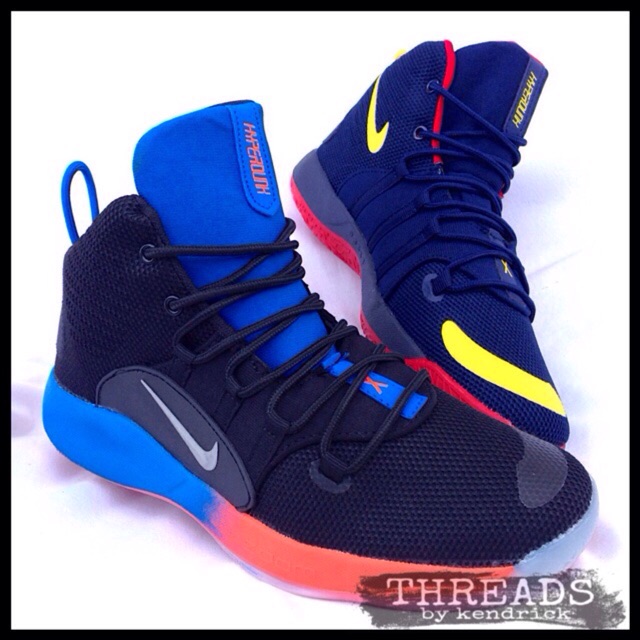 nike high cut basketball shoes