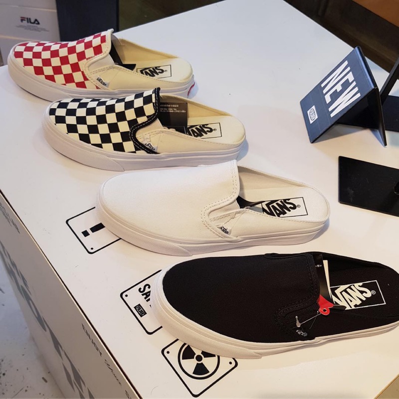 vans half shoes