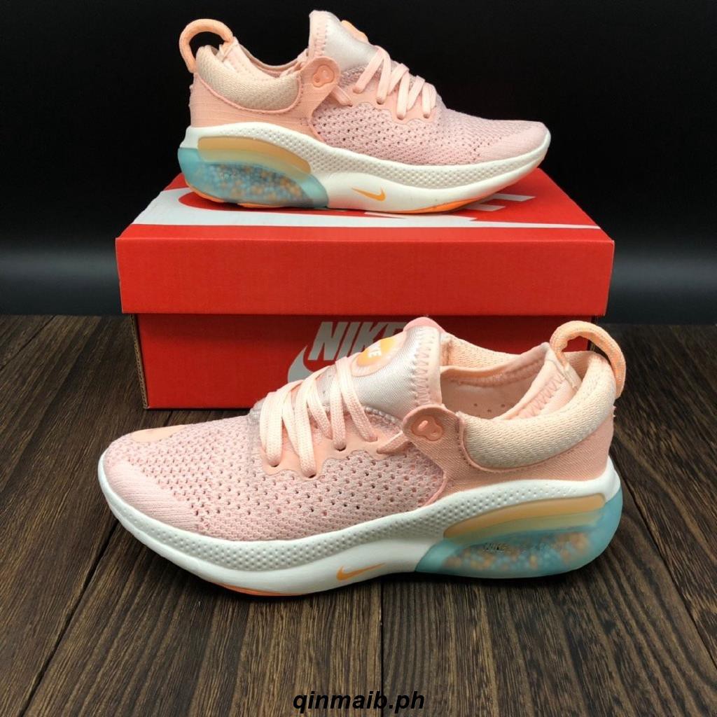 nike pink joyride