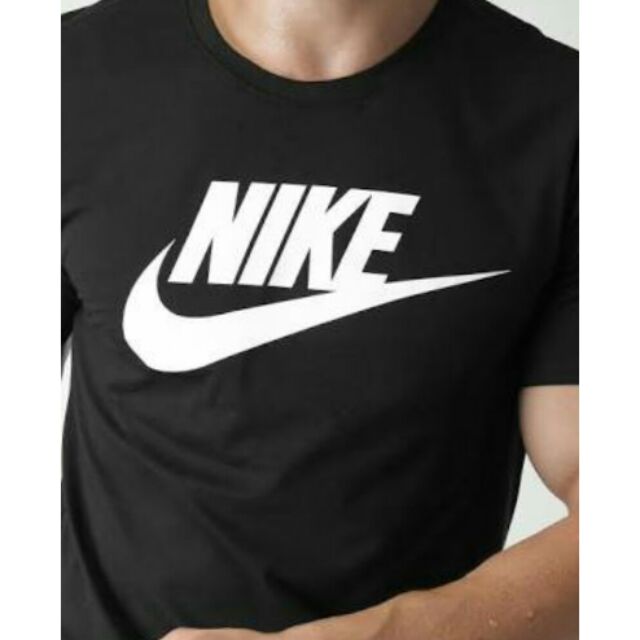 tees nike