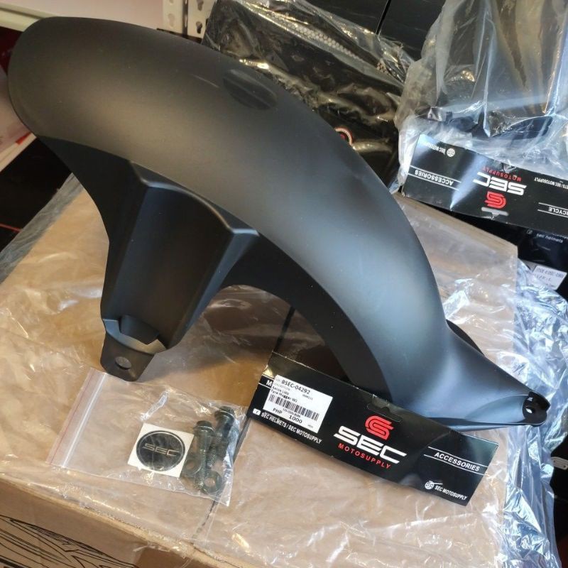sec-aerox-v1-tire-hugger-nmax-2020-v2-tire-hugger-shopee-philippines