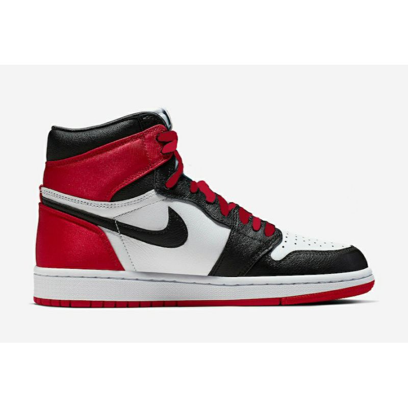 jordan 1 black toe red laces