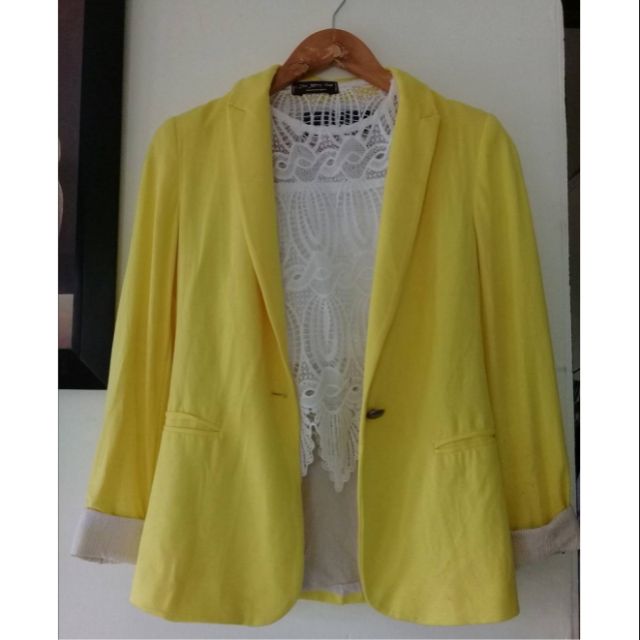 zara yellow blazer