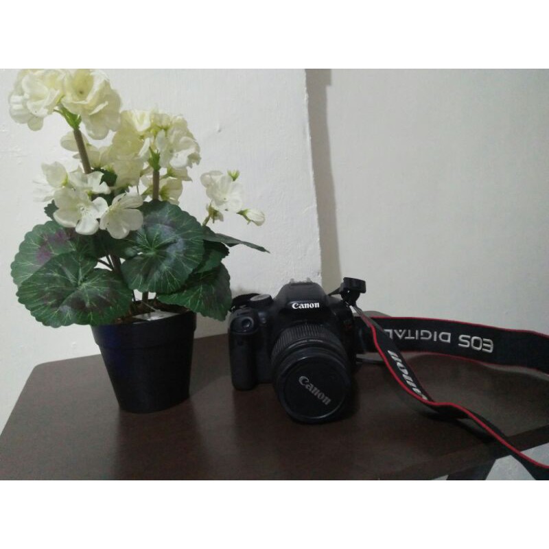 Original Canon Eos Kiss X4 With Tripod Made In Japan Shopee Philippines