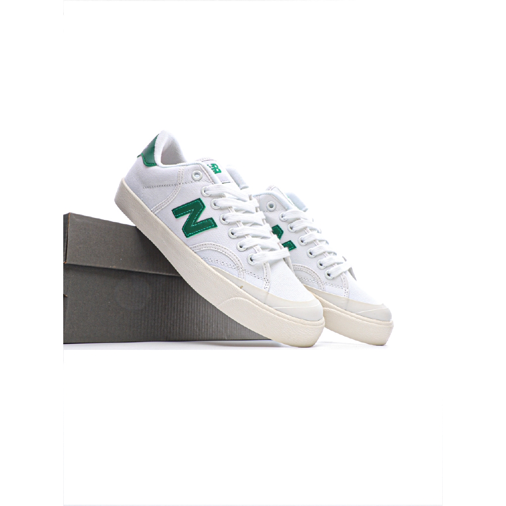 low top tennis shoes