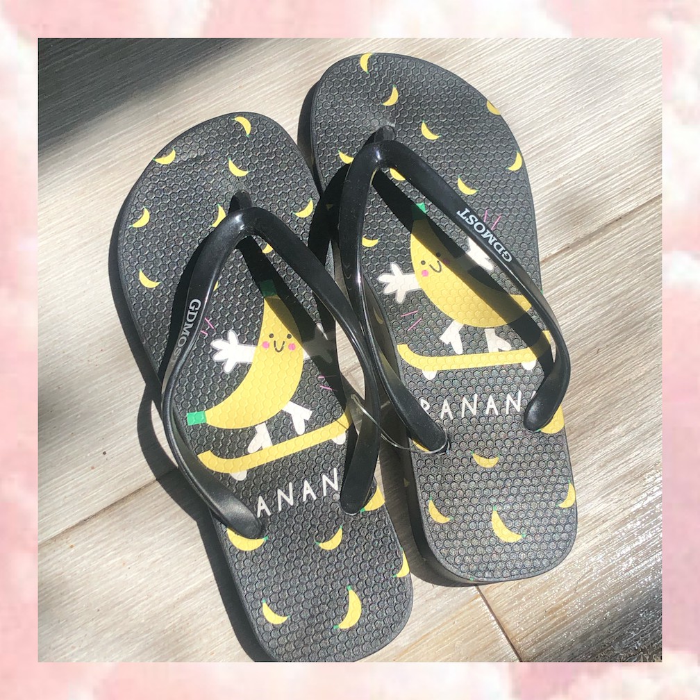 summer slippers