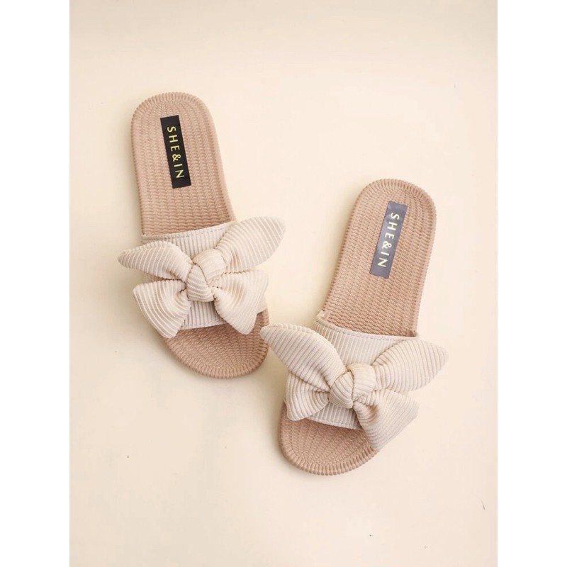 wide fit slides